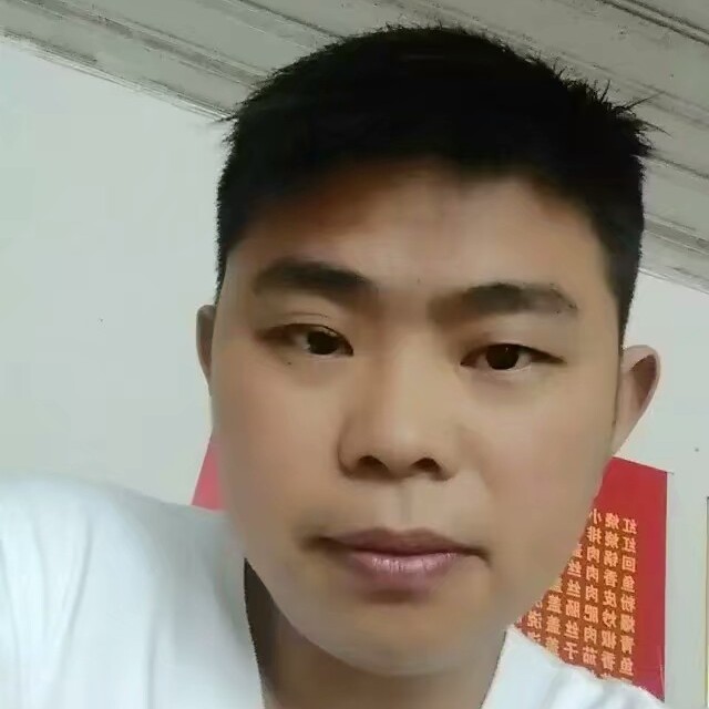 可爱给香水的照片