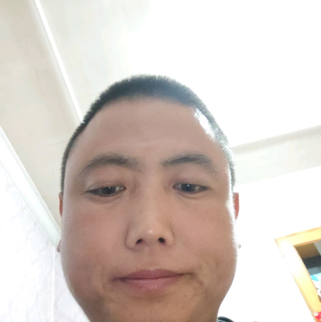 黄豆挽手玩命的照片