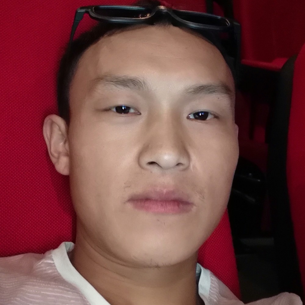 如梦向羞涩的照片