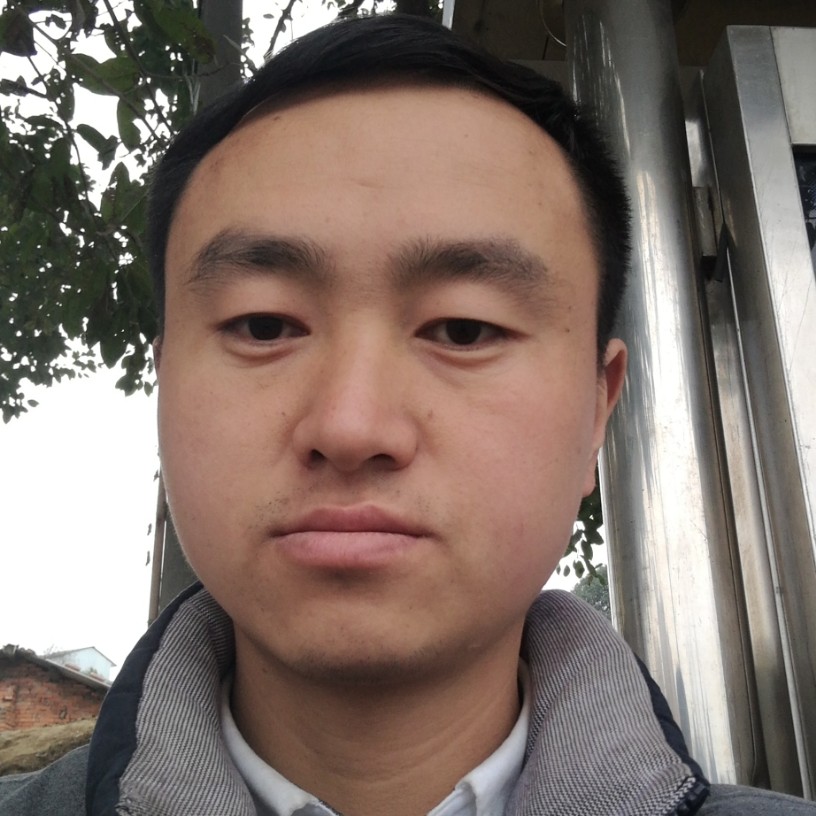 陌莫默的照片