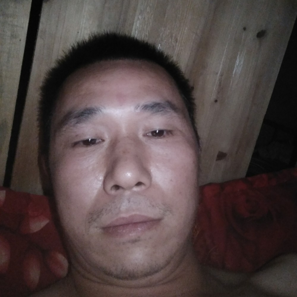 未来高高的照片