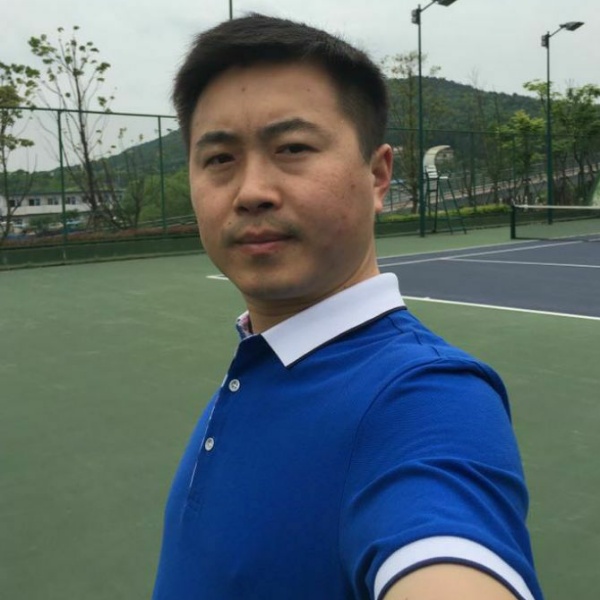 紧张方音响的照片