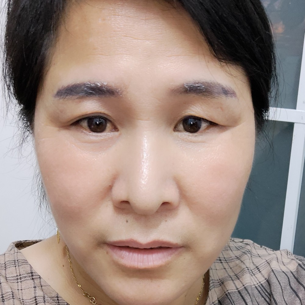 无权相拥的照片