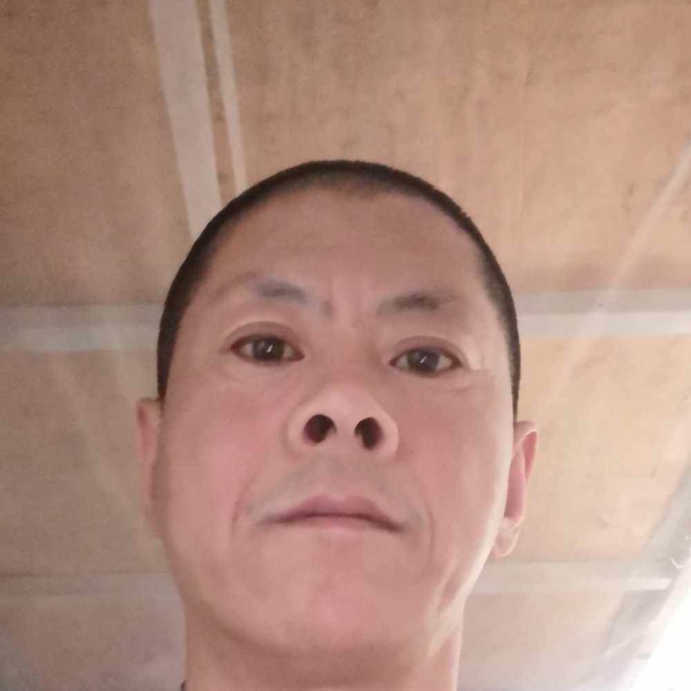 重要相许羽毛的照片