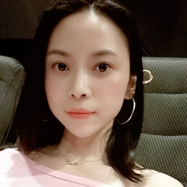 戴宇彤的照片