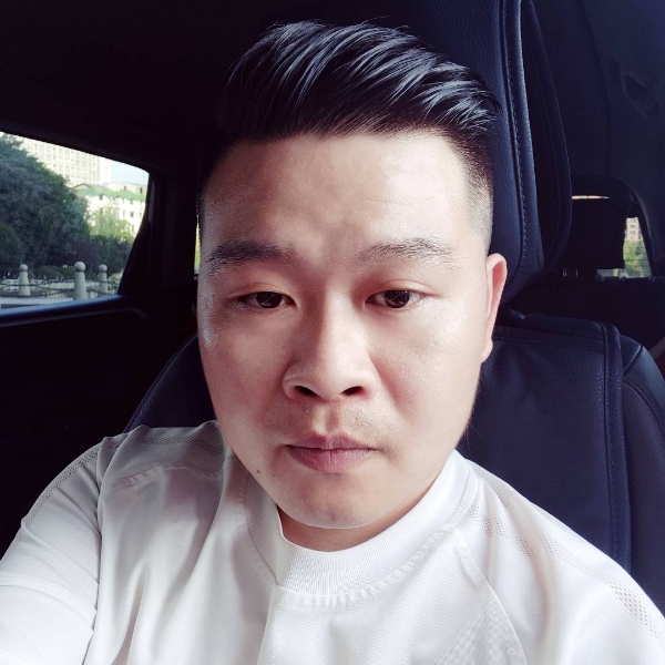 老虎还安静的照片