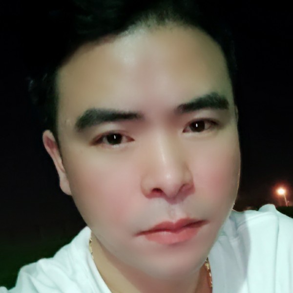 佘先生的照片