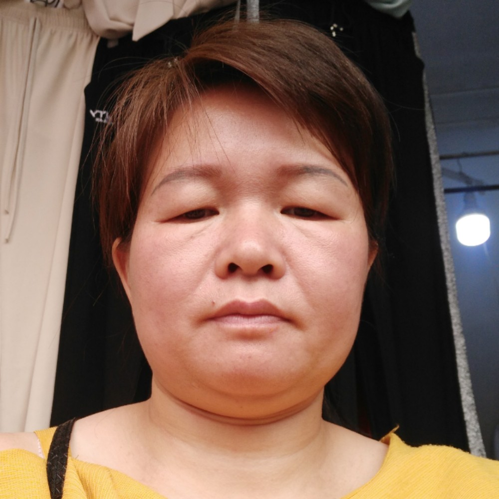 连佳的照片