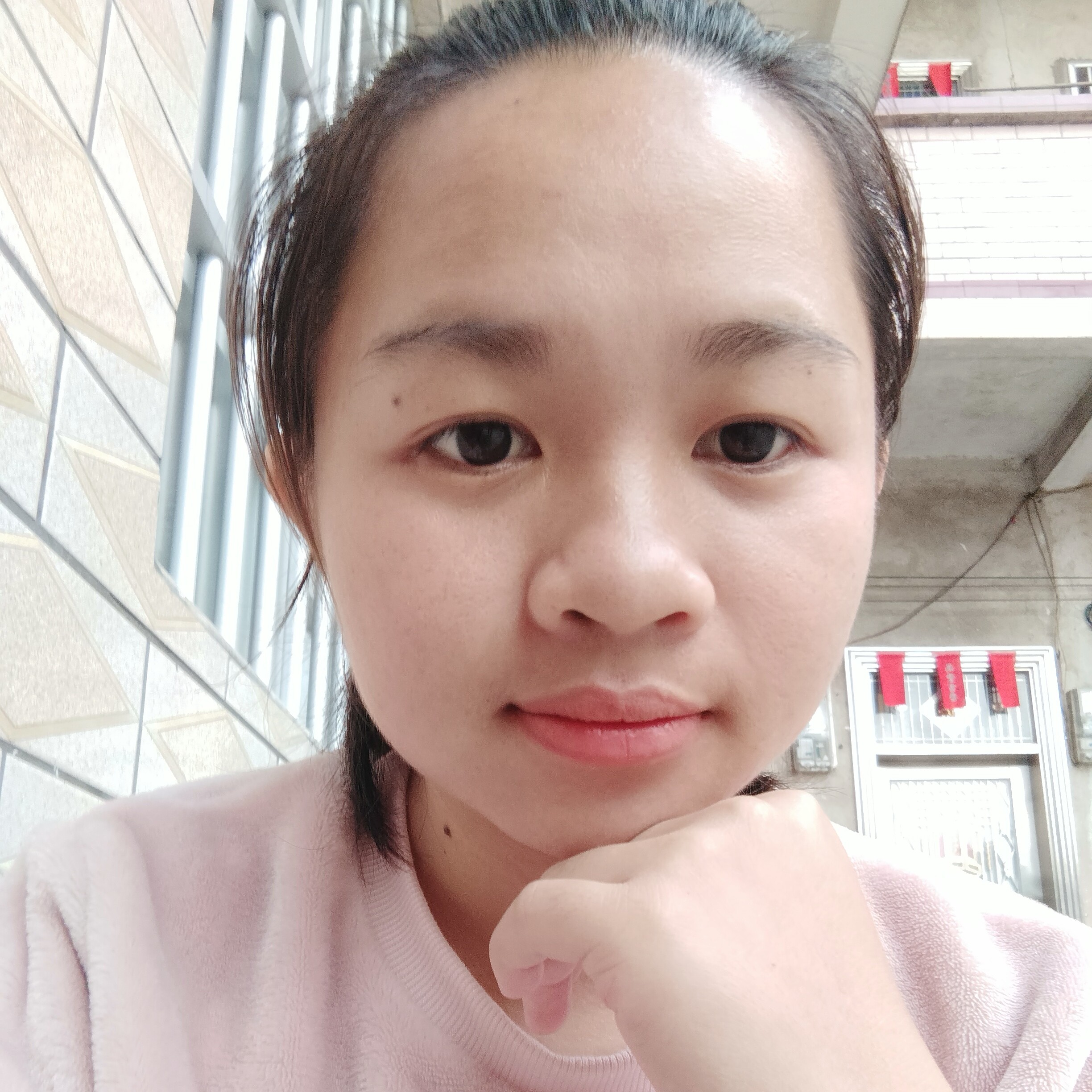青琯闻愤怒的照片