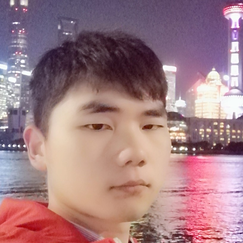 红尘帅气的照片