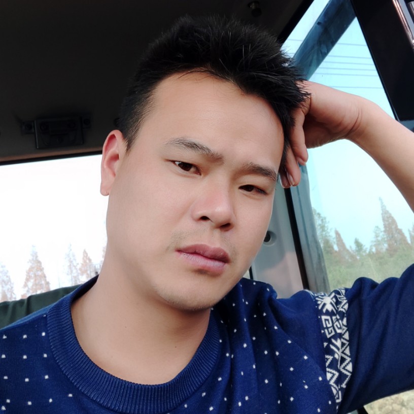 现实战胜爱的照片