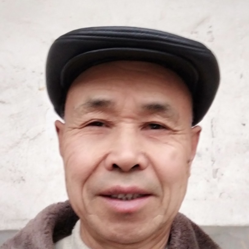 优美草莓老姚的照片
