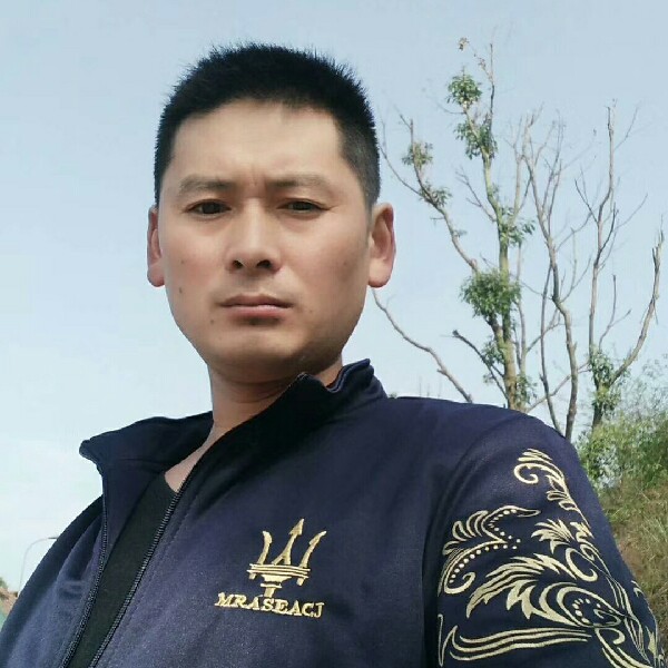 土豪倾心青花的照片