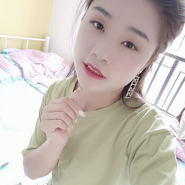 回忆再美，终究伤的照片
