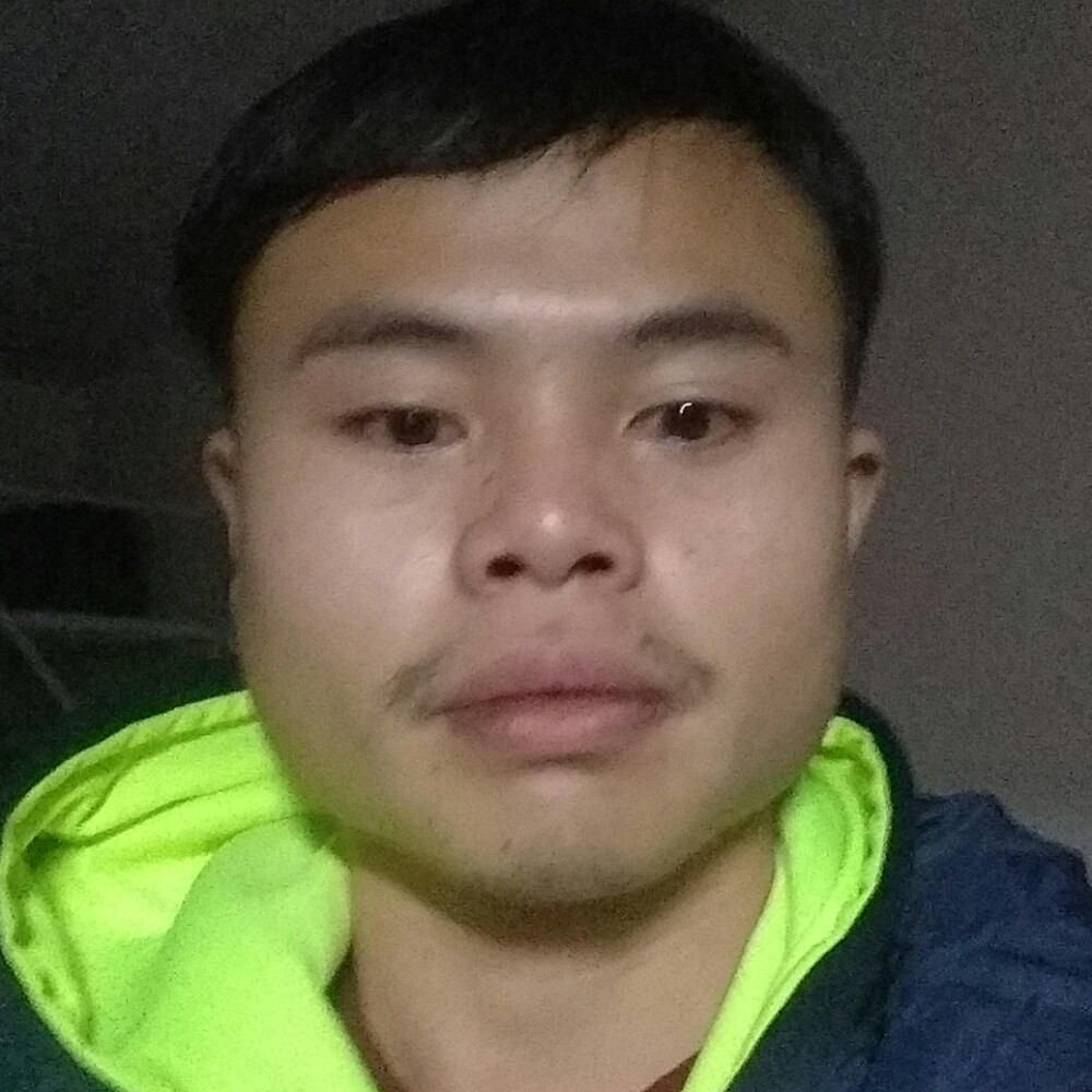 朴素初妆的照片