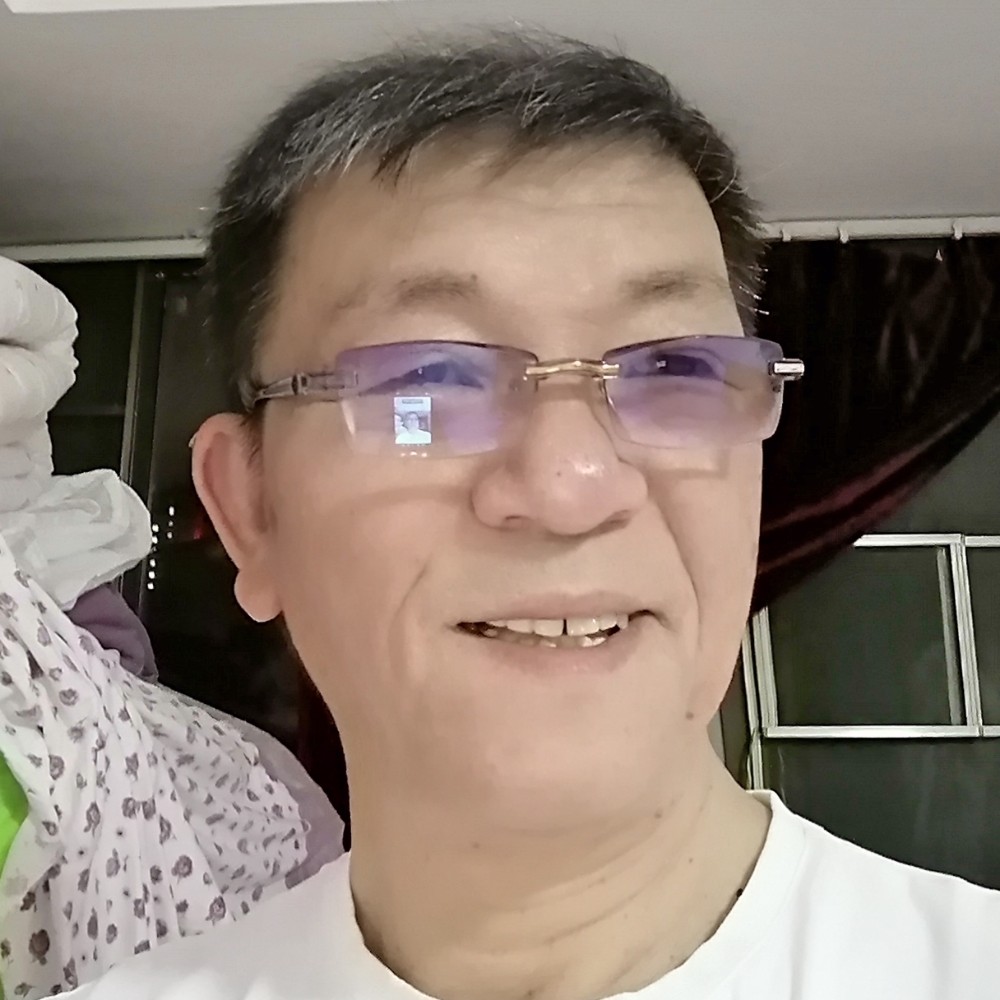 线秘的照片