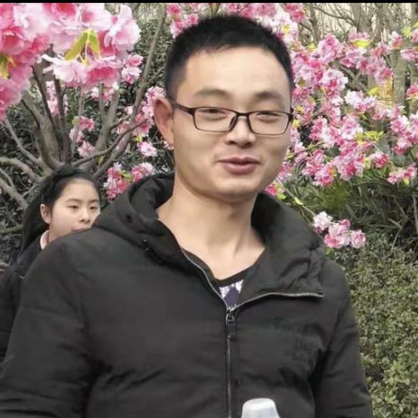 人身中必有妻的照片