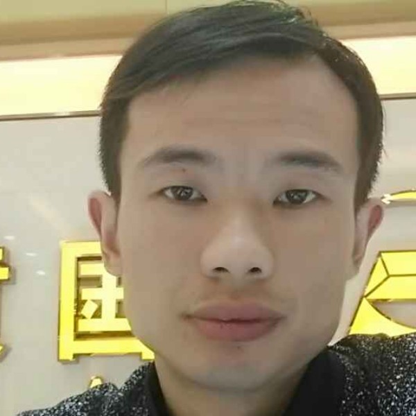 隐龙小方的照片
