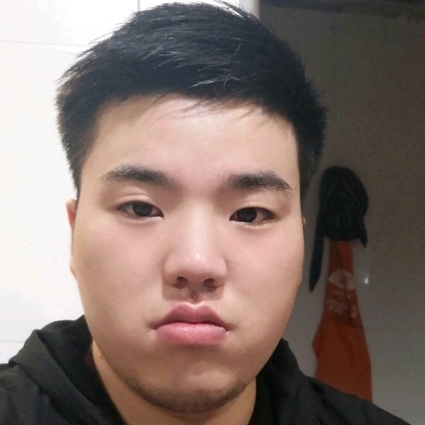 沈丰阳的照片
