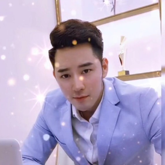 择意人的照片