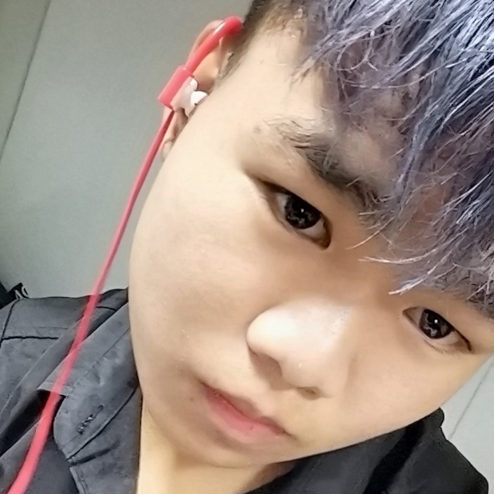 凉城邂逅辛勤的照片