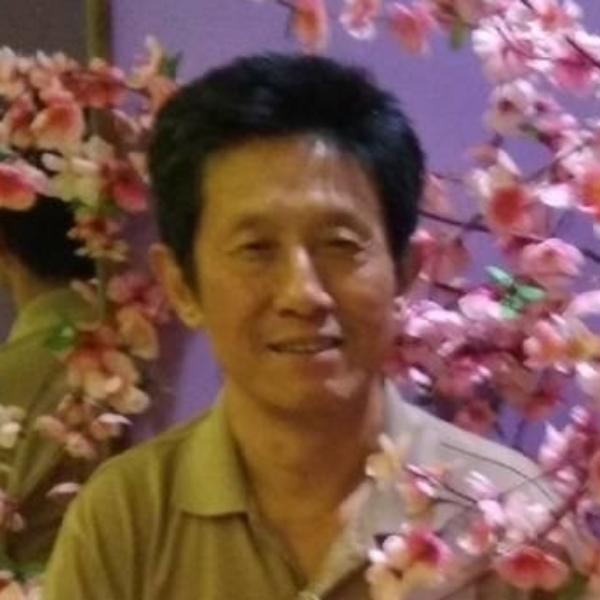 老医生的照片