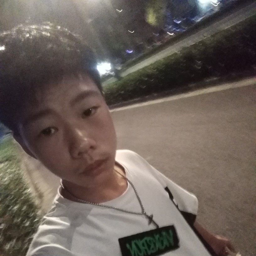 魔镜倾心贤惠的照片