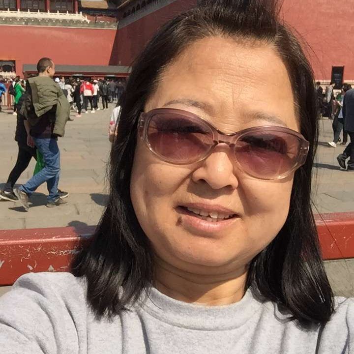 飞机稳重娟的照片