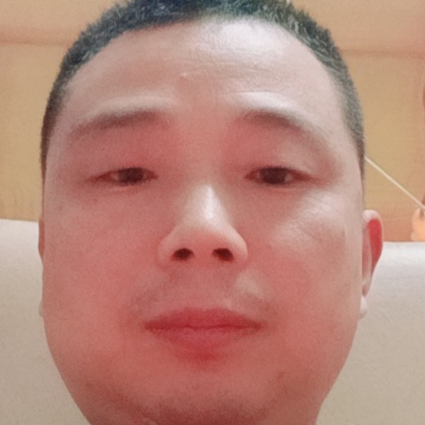 方盒冷酷的照片