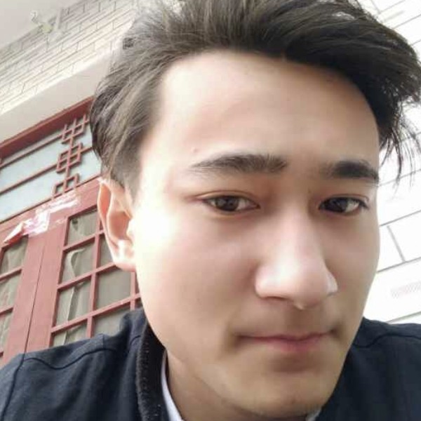 卢杰，？？？的照片
