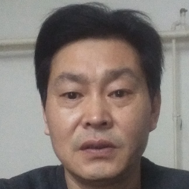 笨笨蹙眉含羞草的照片