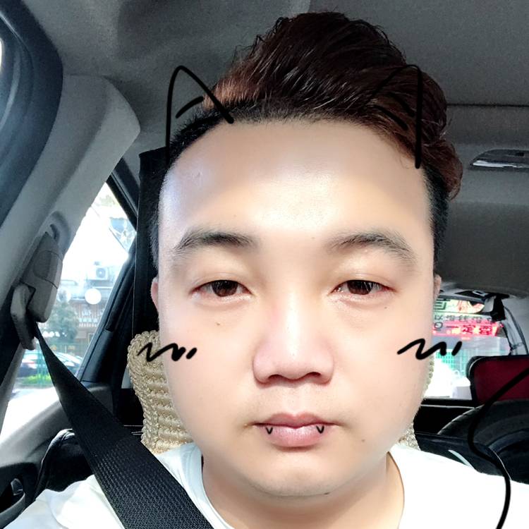 色即是胸的照片