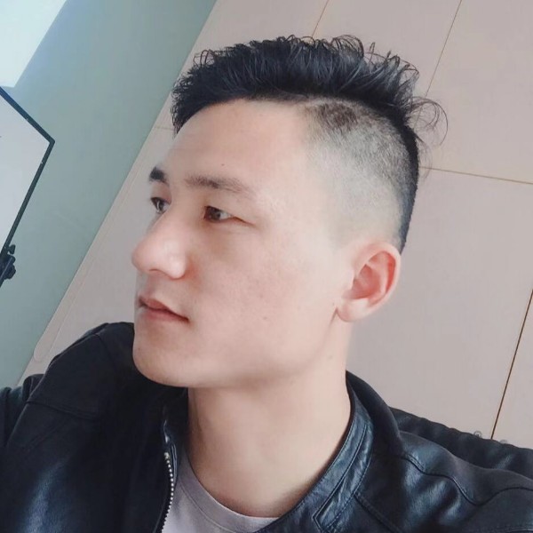 二楼的人的照片