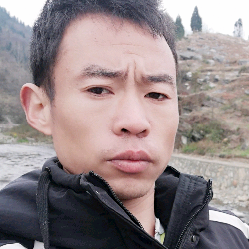 懦弱深拥荔枝的照片