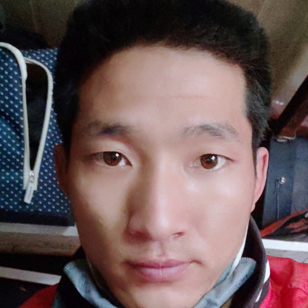 脱单青年的照片