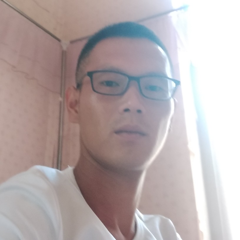 邱国成的照片