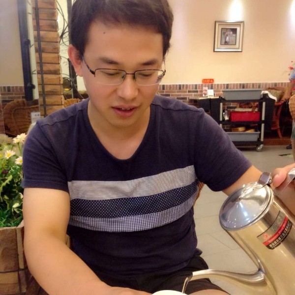 黄灰红的照片