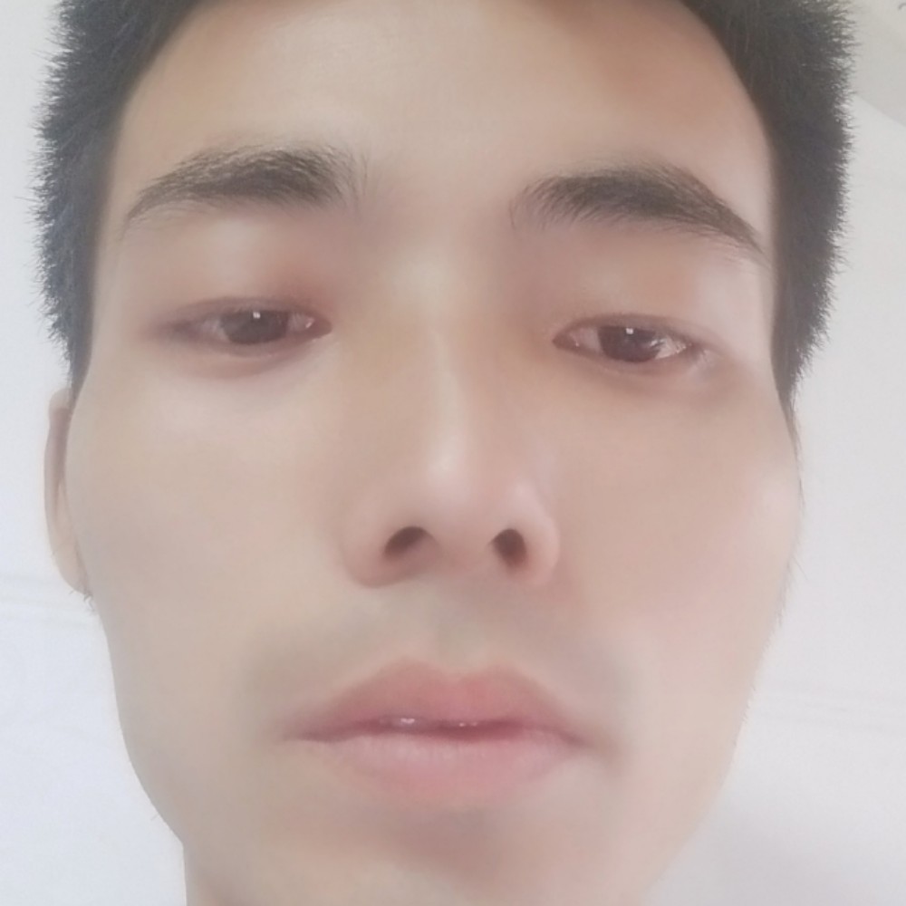 石头迷茫的照片