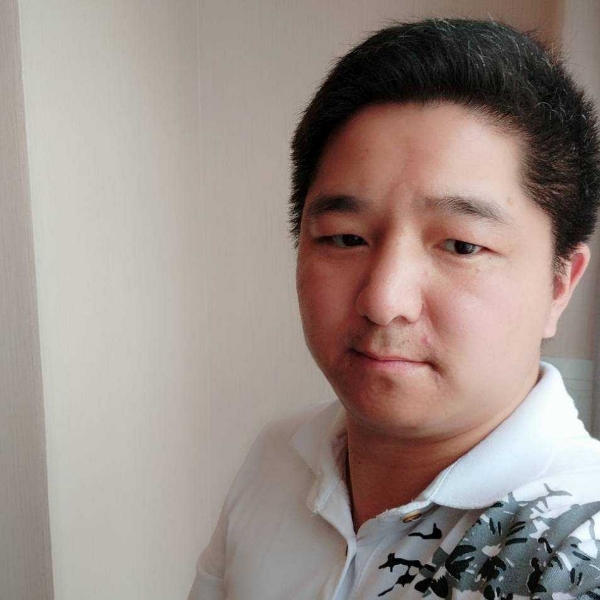 斯葚的照片