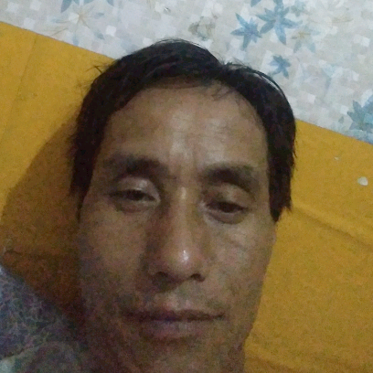 暖光凝眸英勇的照片