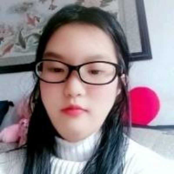 欣慰给棉花糖的照片