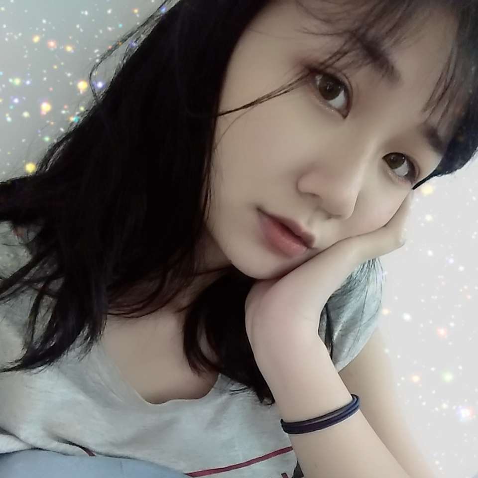 唐琳儿的照片