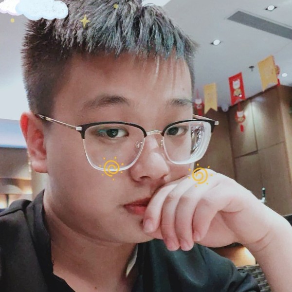 小巧漫步夏天的照片