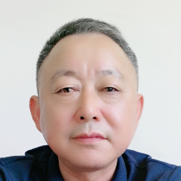 期待现代的照片