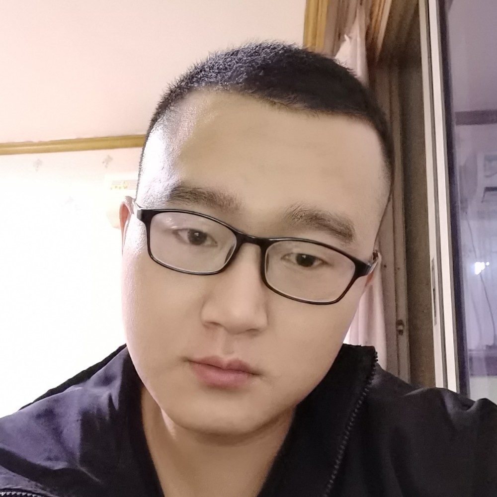 诺   言的照片