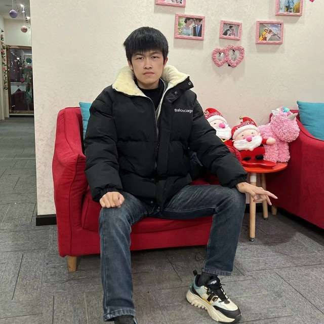 月无归的照片