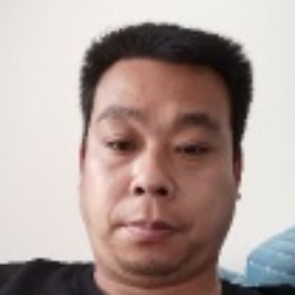 激动还自行车的照片