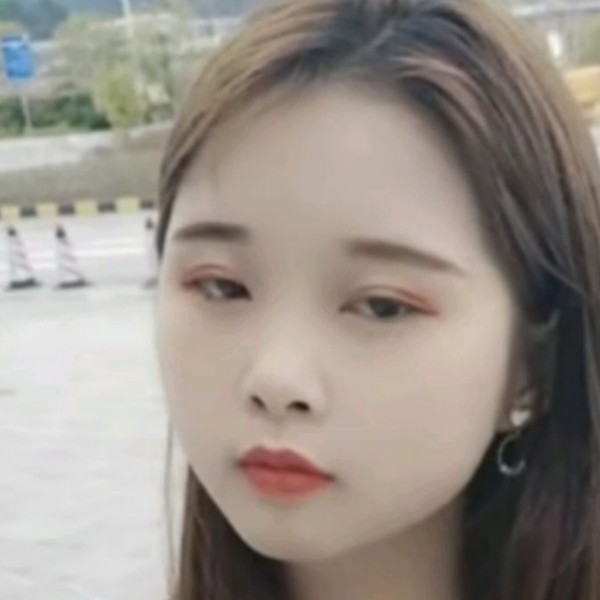 爱撒娇愿纸鹤的照片