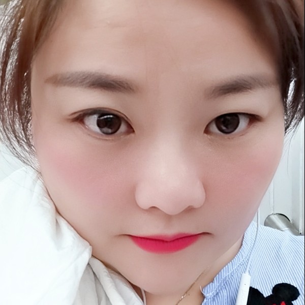 依涵涵的照片