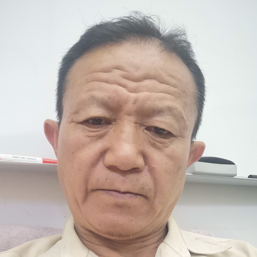殷旭峰的照片